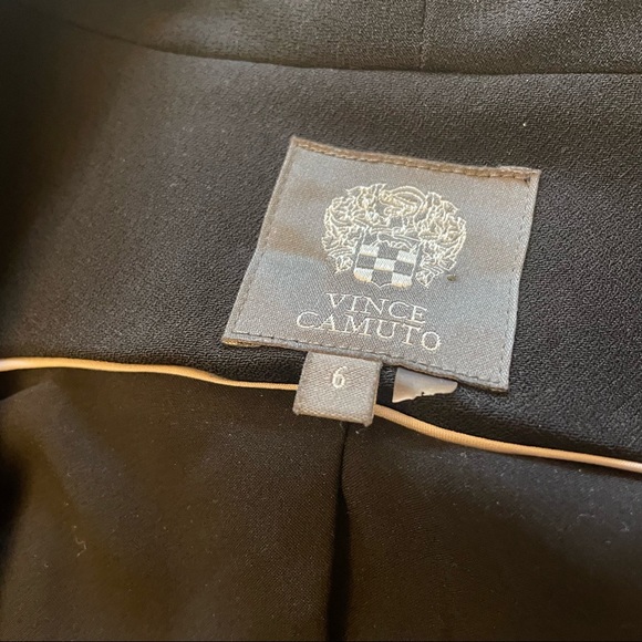 Vince Camuto Open Front high low blazer - Picture 3 of 3